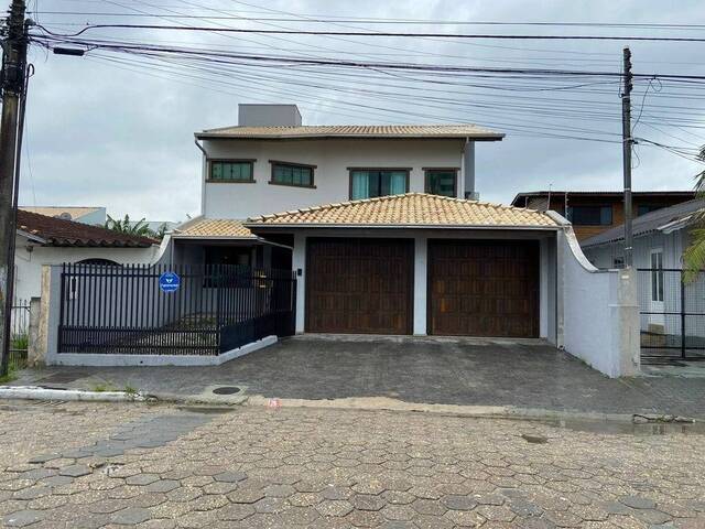 #144 - Casa para Venda em Itajaí - SC - 1